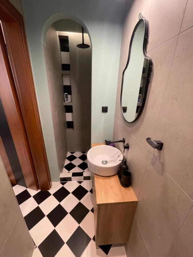 Roua Mat Apartamento Tessalónica Exterior foto