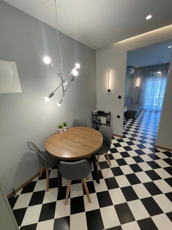 Roua Mat Apartamento Tessalónica Exterior foto